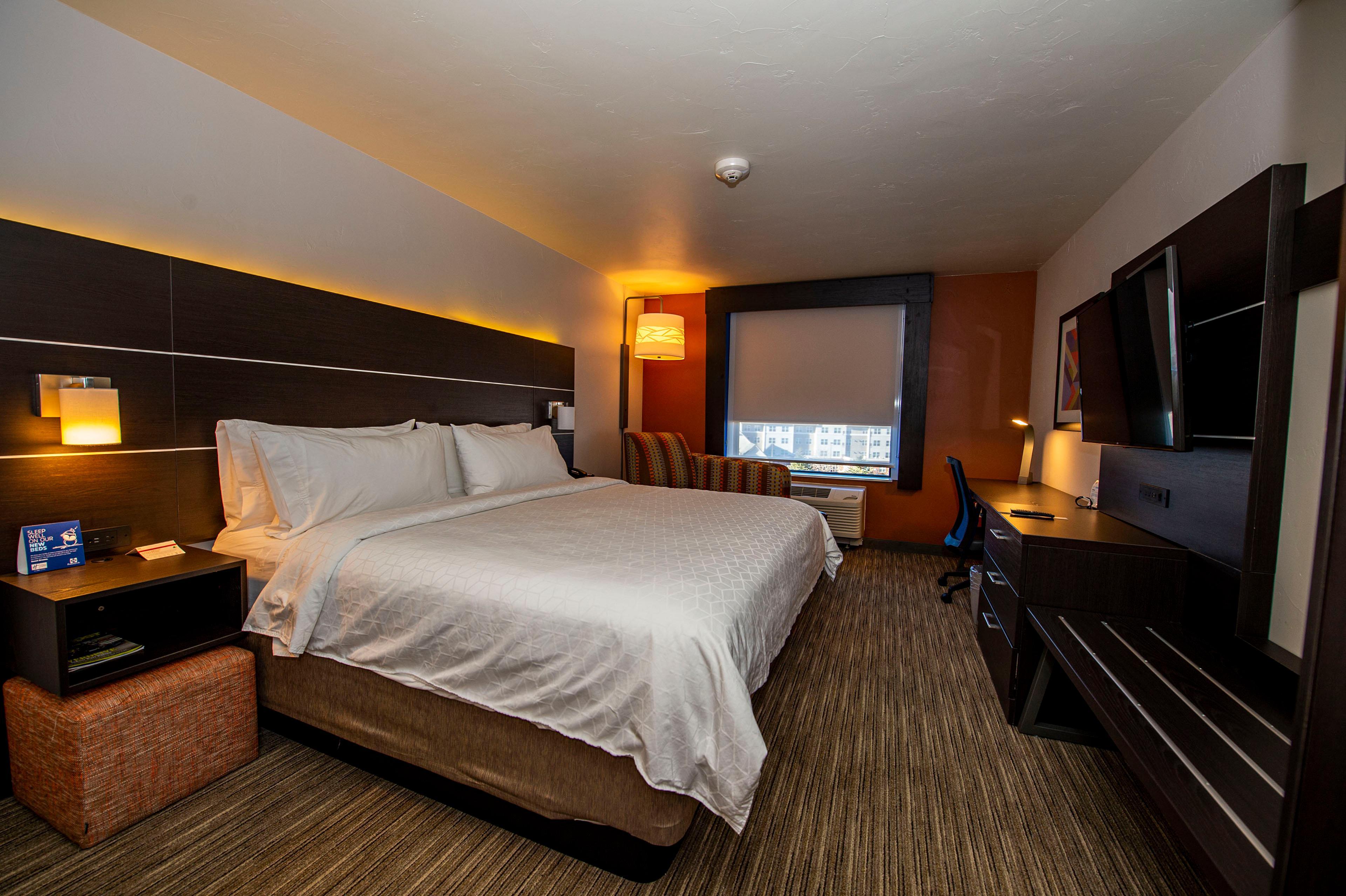 Holiday Inn Express & Suites - Colorado Springs Afa Northgate By Ihg Bagian luar foto